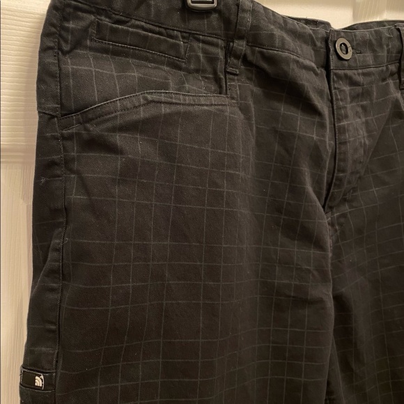 North Face Size 36. These fit on the big side IMO - Picture 3 of 9